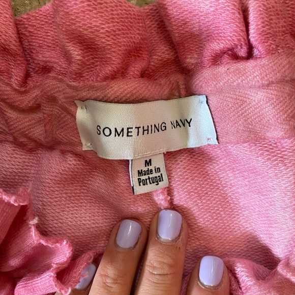 Taylor Ruffle Sweatpants - Picture 2 of 3